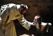 Родинки на теле значение у женщин чего боялась инквизиция Значение родимых пятен в старину